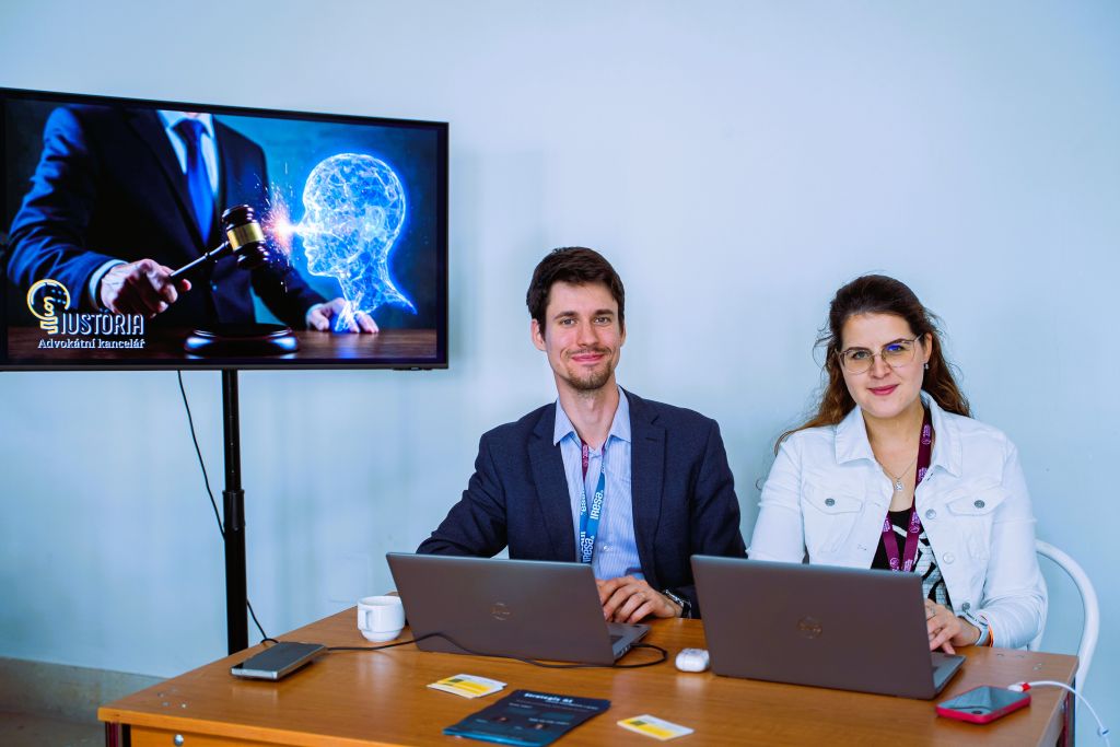 Zázemí advokátní kanceláře IUSTORIA na summitu