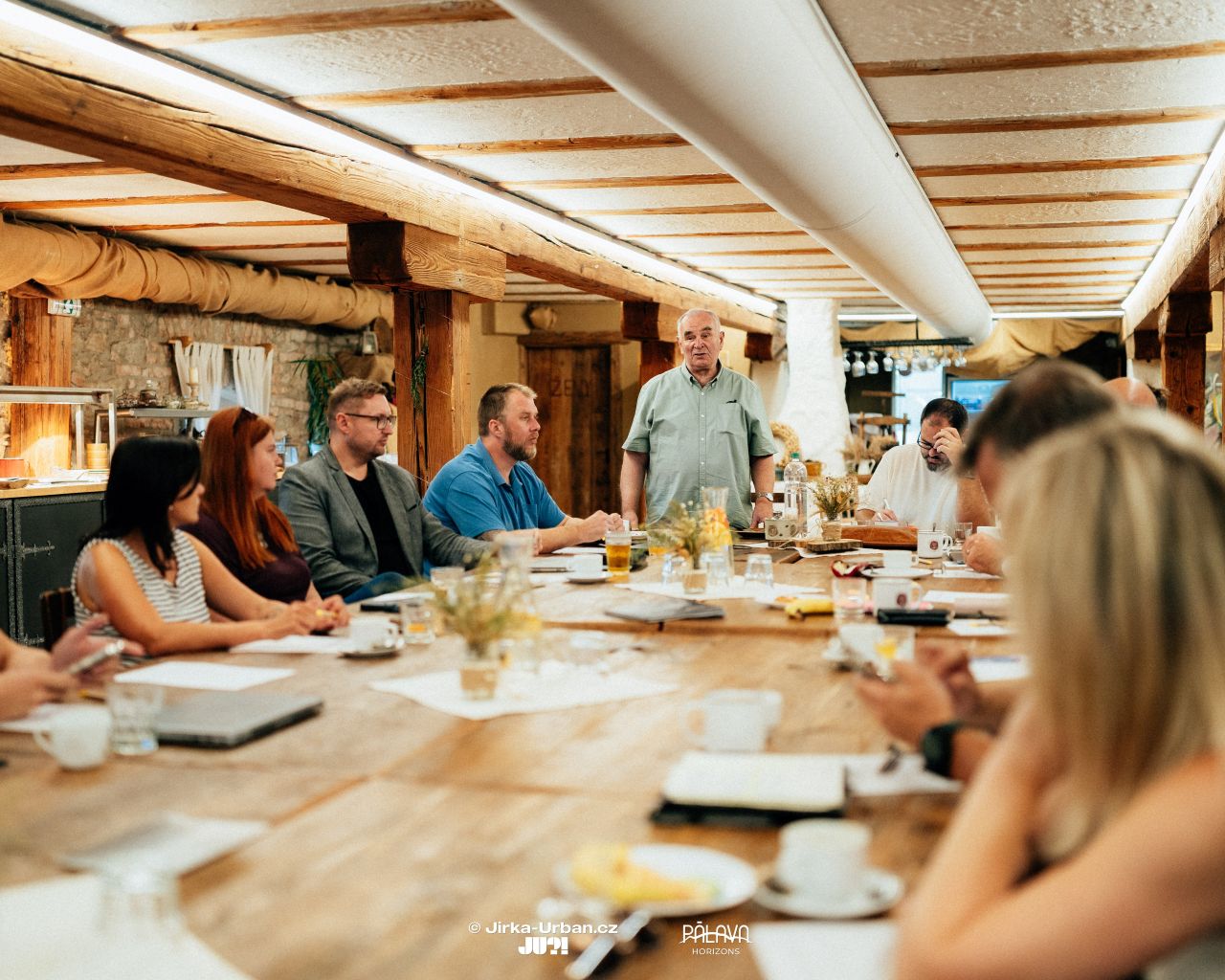 Účastníci networkingového setkání Pod Pálavou